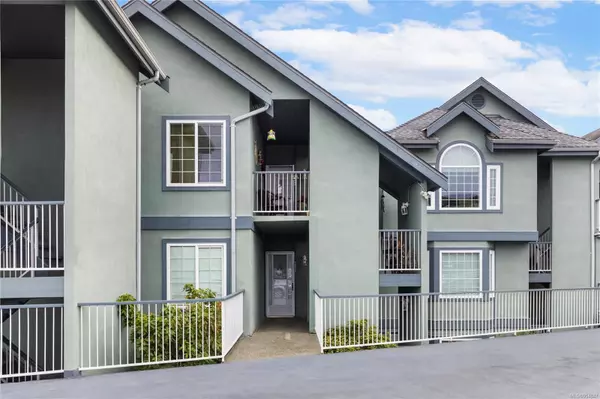 Nanaimo, BC V9R 2R5,320 Selby St #102