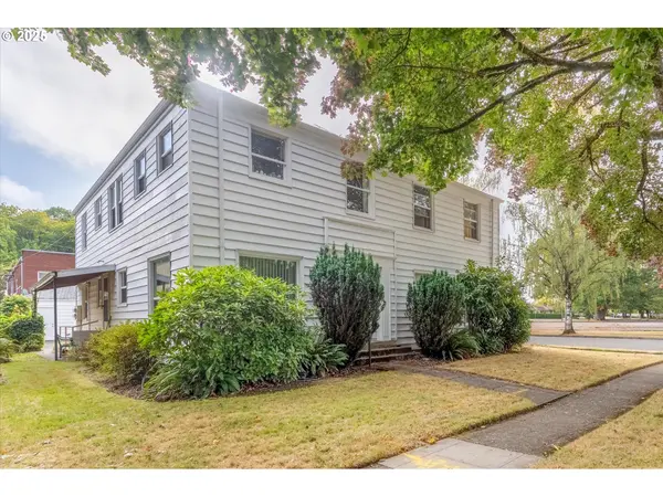 Longview, WA 98632,1202 21ST AVE