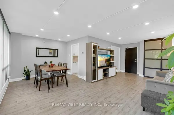 Toronto E04, ON M1P 2M8,2 Glamorgan AVE #203