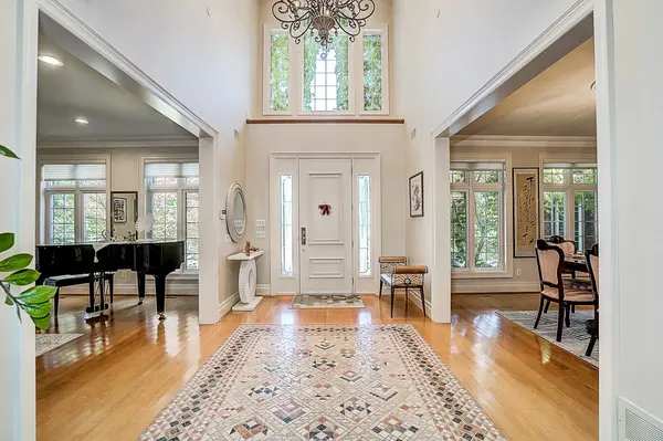 Vaughan, ON L4L 9C5,86 Muzich PL