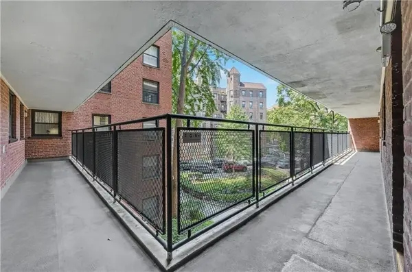 Jackson Heights, NY 11372,35-11 85th ST #3H