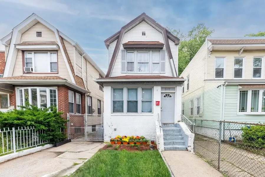 519 East 46th ST, Brooklyn, NY 11203