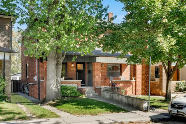 Toronto W02, ON M6S 3M5,843 Windermere AVE