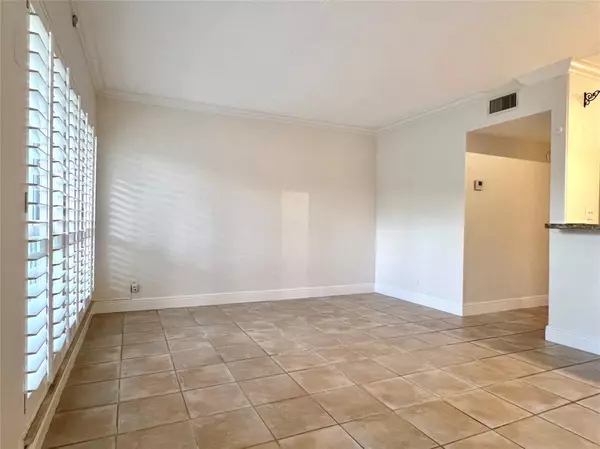 Wilton Manors, FL 33305,2124 NE 5th Ave #107