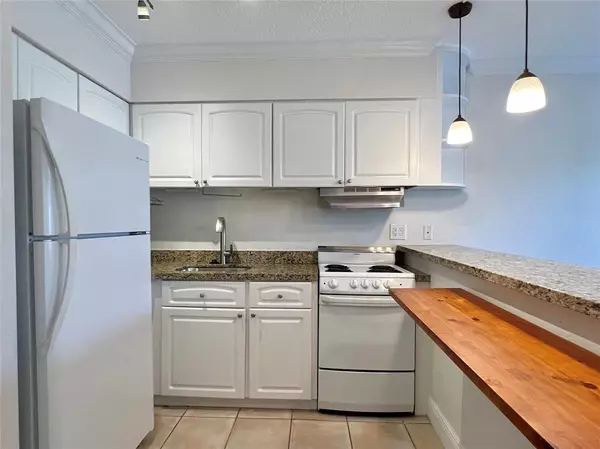 Wilton Manors, FL 33305,2124 NE 5th Ave #107