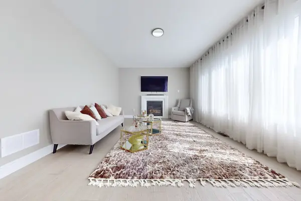 Georgina, ON L6Y 3E7,99 Kingknoll CRES