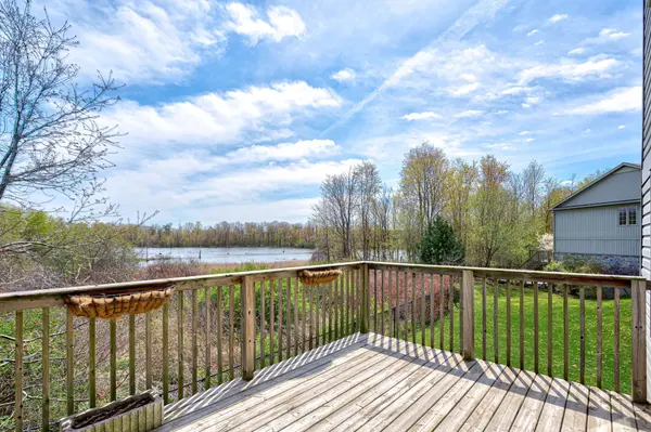 Kitchener, ON N2E 0B1,20 David Bergey DR #20