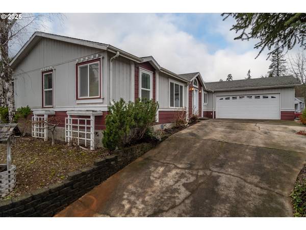 Canyonville, OR 97417,115 SAMANTHA WAY