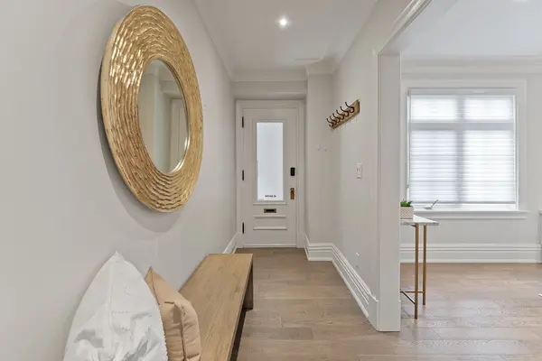 93 Douglas CRES, Toronto C09, ON M4W 2E6