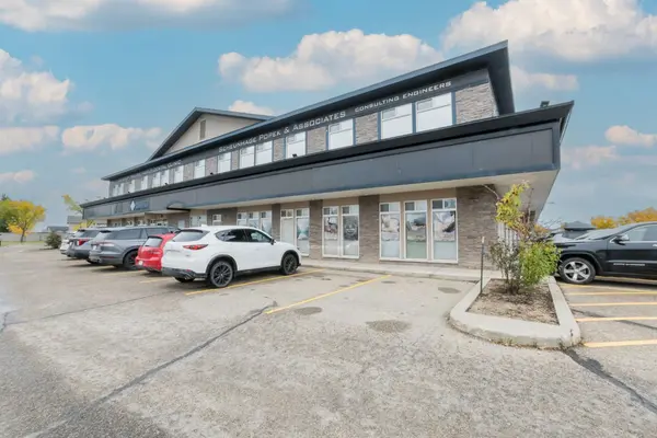 Grande Prairie, AB T8V 8H9,10126 120 AVE #201