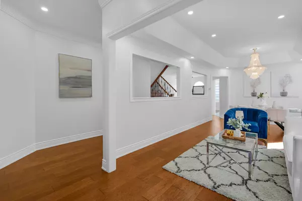 Brampton, ON L6S 6K6,48 Fountainview WAY