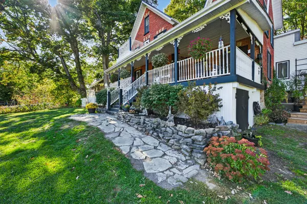 Rideau Lakes, ON K0G 0A4,27 Drummond ST