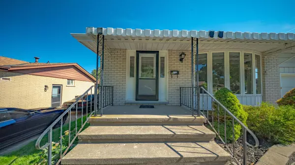 Brantford, ON N3R 3P3,15 Acorn LN