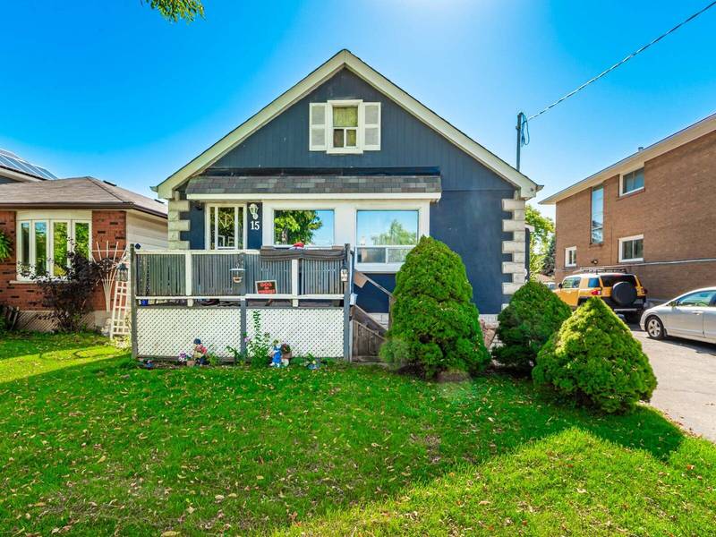 15 Burlingame RD, Toronto W06, ON M8W 1Y7