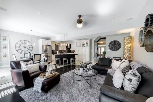 Whitby, ON L1M 0G7,31 Corvinelli DR