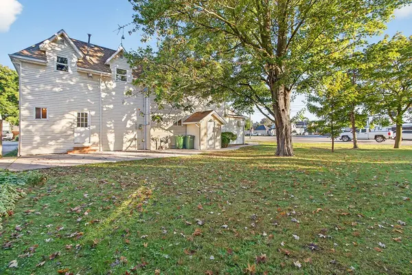 128 Albert ST, Essex, ON N8M 2E3