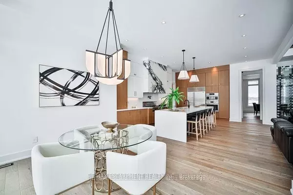 Burlington, ON L7P 0S7,2284 SIDEROAD 1 N/A