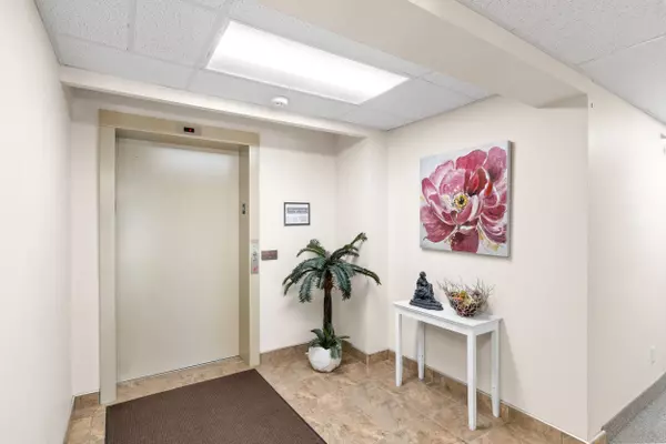 Cambridge, ON N3H 0A6,505 Margaret ST #412