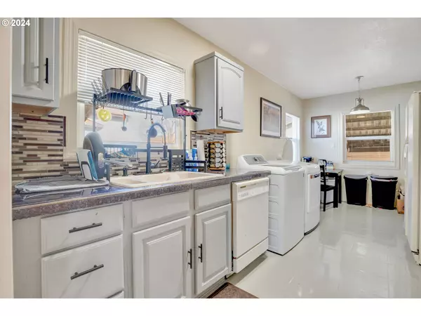 Portland, OR 97217,5406 N MISSOURI AVE