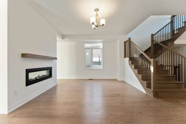 Leitrim, ON K1T 0W1,150 Highgarden TER