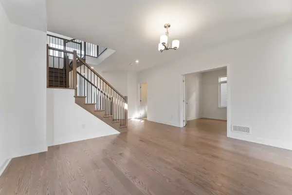 Leitrim, ON K1T 0W1,150 Highgarden TER