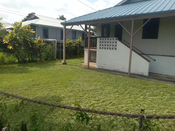 27-223 D RD, Papaikou, HI 96781