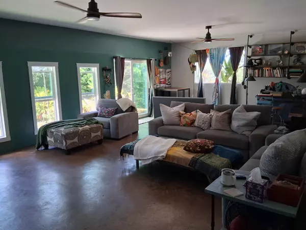 Honokaa, HI 96727,48-5443 KUKUIHAELE RD