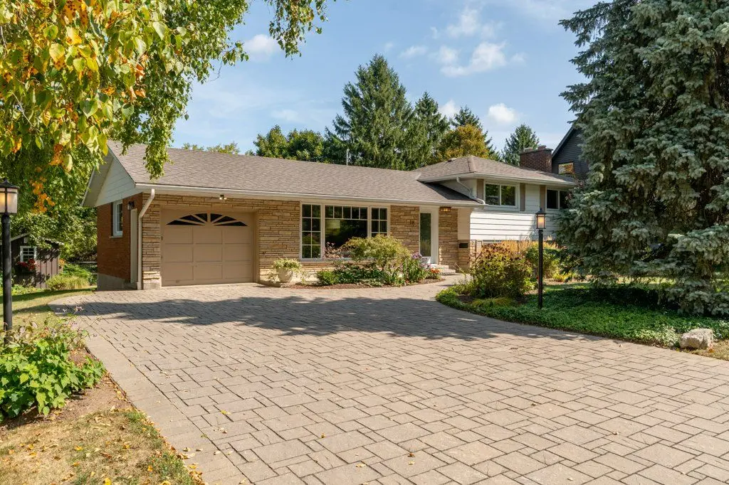 Guelph, ON N1G 2M5,18 Colborn ST