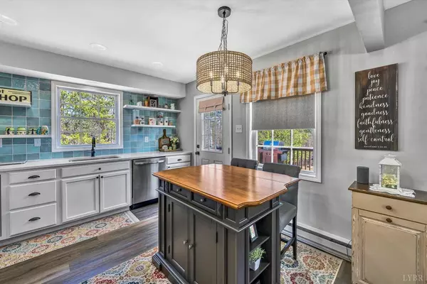 Huddleston, VA 24104,6892 Tolers Ferry RD