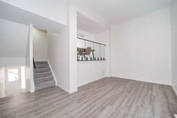 Oshawa, ON L1G 7T3,1133 Ritson RD N #96