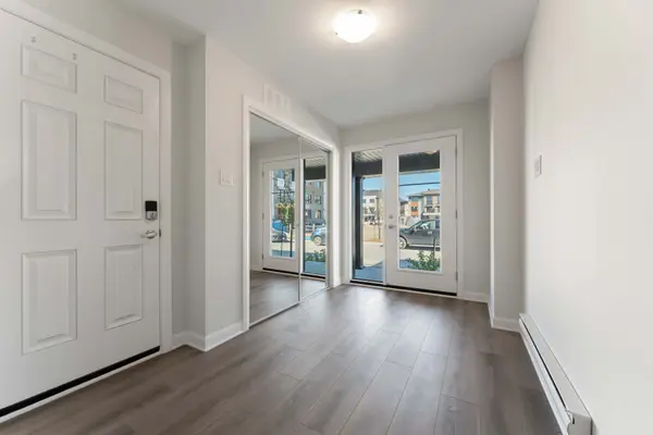 Kanata, ON K2T 0S6,382 Clearpath Private