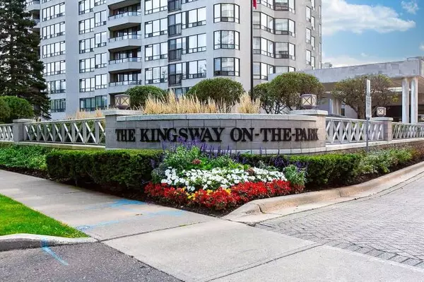 Toronto W08, ON M8X 2X8,1 Aberfoyle CRES #301