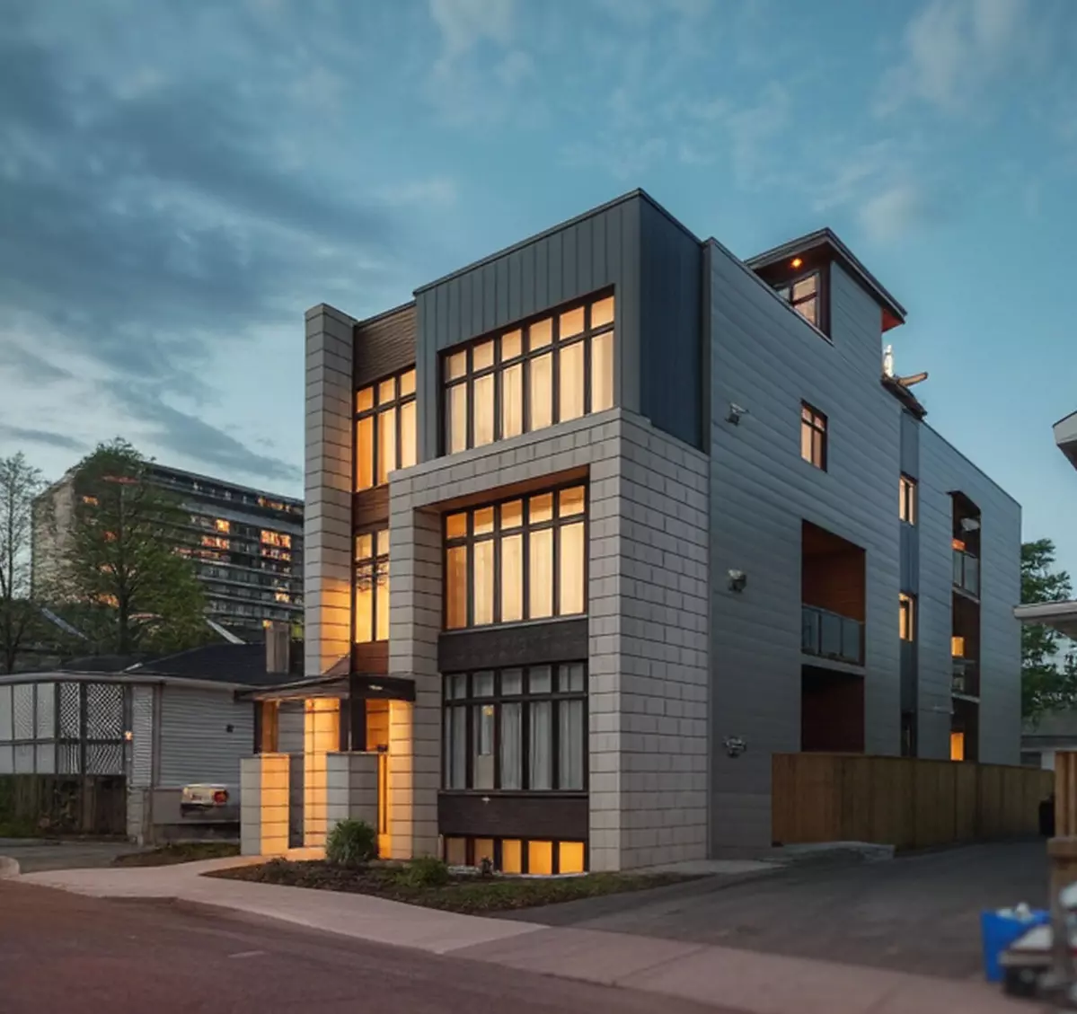 New Edinburgh - Lindenlea, ON K1M 1G3,59 Douglas AVE