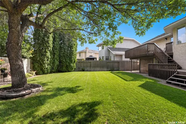 303 Braeburn CRESCENT, Saskatoon, SK S7V 1A4