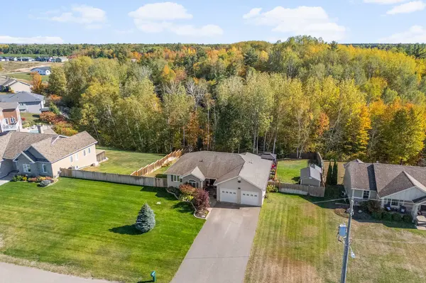 Whitewater Region, ON K0J 1C0,1 Fern Gully LN