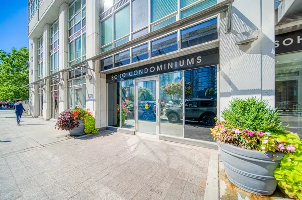 Toronto C01, ON M5V 3W9,350 Wellington ST W #M10