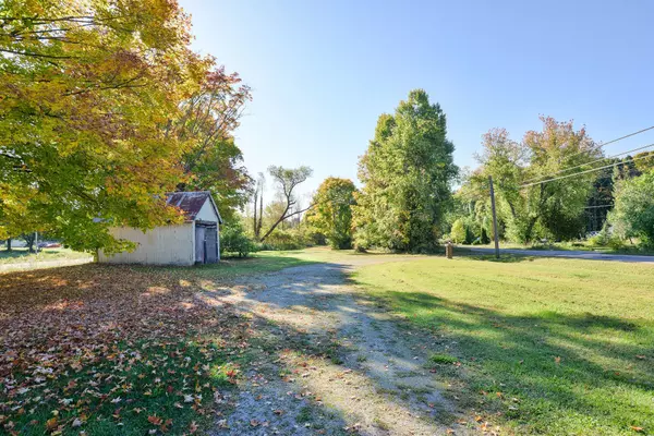 Severn, ON L0K 2C0,1085 R Nelson RD