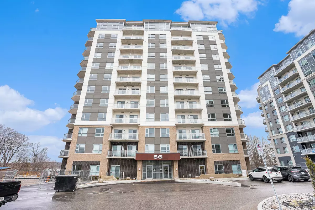 Barrie, ON L4M 7B9,56 Lakeside TER #302