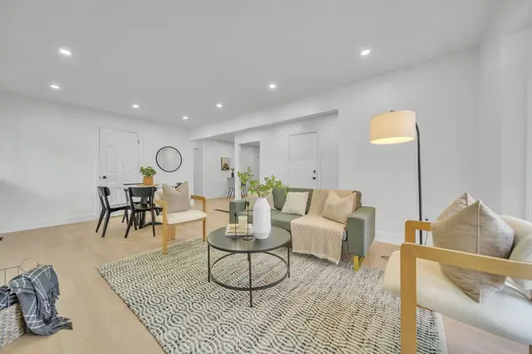 London East, ON N5V 4A8,46 Bonaparte LN