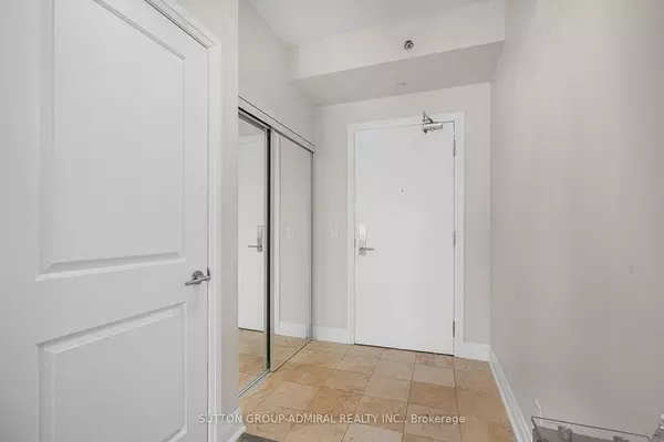 Vaughan, ON L4J 0H2,520 Steeles AVE W #615