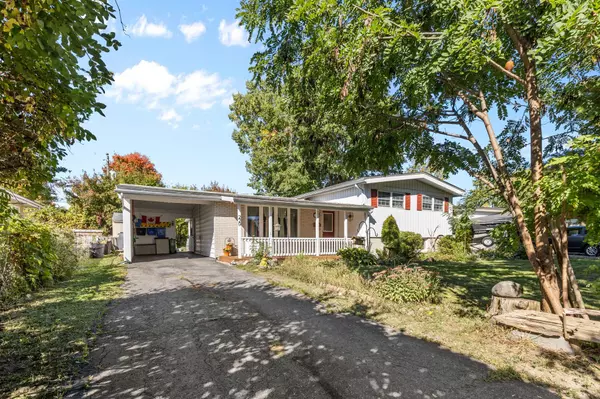 Orleans - Cumberland And Area, ON K1E 1G5,229 Kennedy LN W