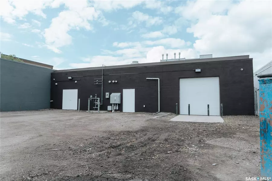 1715 South Railway STREET, Regina, SK S4P 1V6