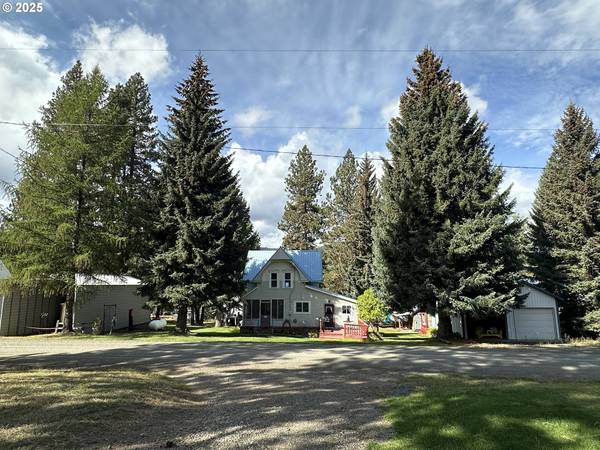 175 S BONANZA ST, Sumpter, OR 97877