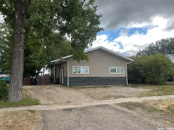 325 White STREET, Bienfait, SK S0C 0M0