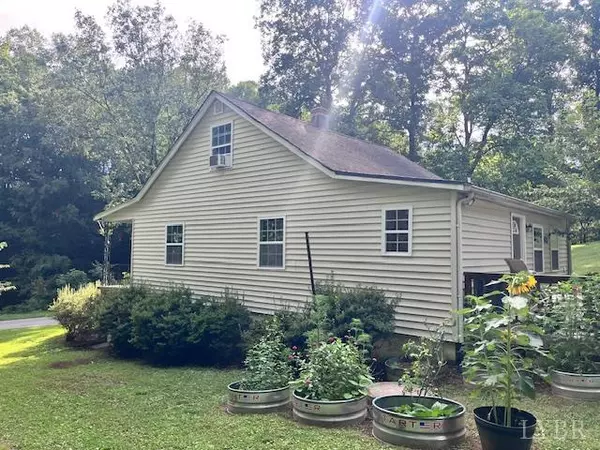 Big Island, VA 24526,1269 Peters Creek