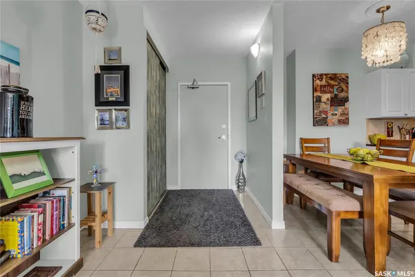 Saskatoon, SK S7J 4B7,802A Kingsmere BOULEVARD #401