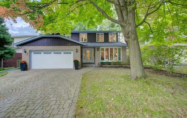 Waterloo, ON N2L 2V9,299 Hiawatha DR