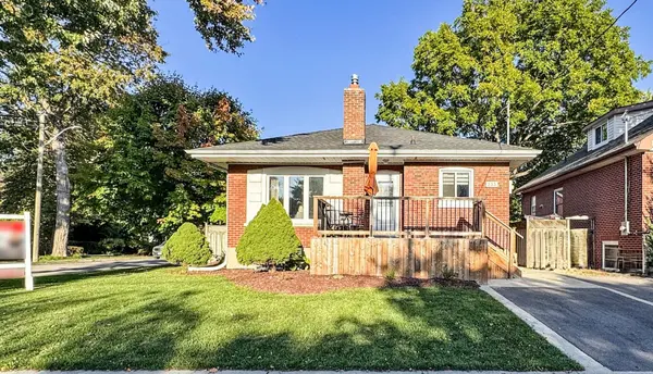 Whitby, ON L1N 5G1,233 Palace ST