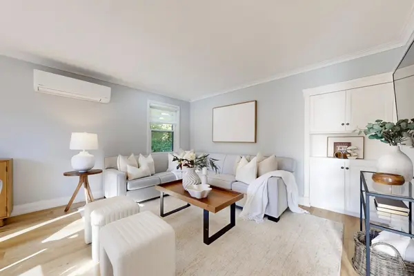 Whitby, ON L1N 5G1,233 Palace ST