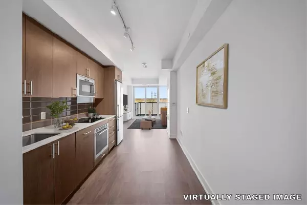 Oshawa, ON L1L 0R5,2550 Simcoe ST N #906